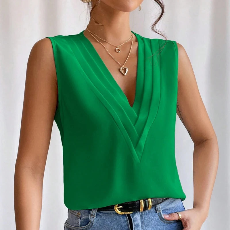 Loose sleeveless blouse