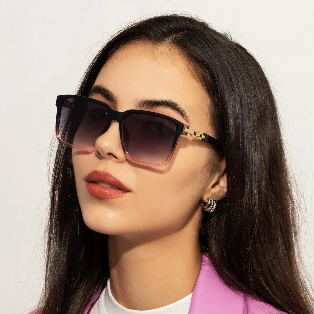 Square style sunglasses