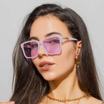 Square style sunglasses