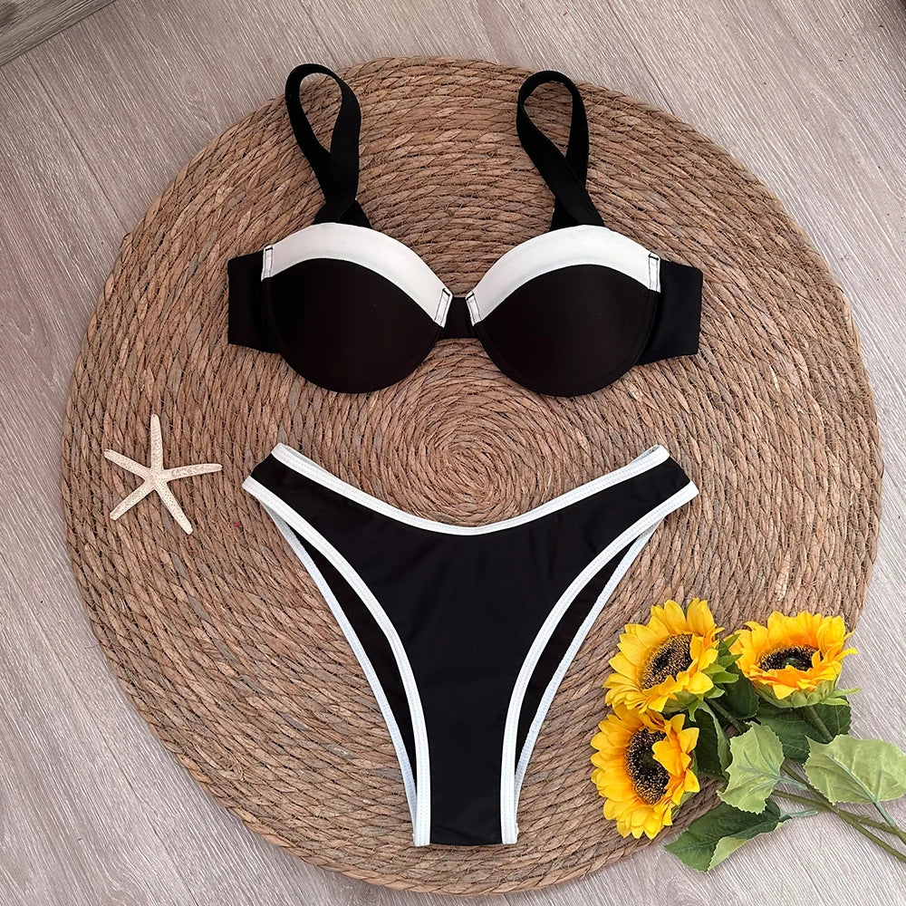 Noa black & white bikini set