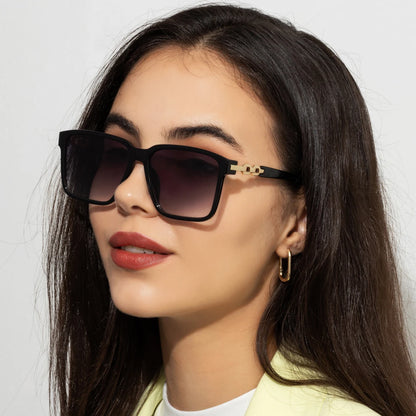 Square style sunglasses